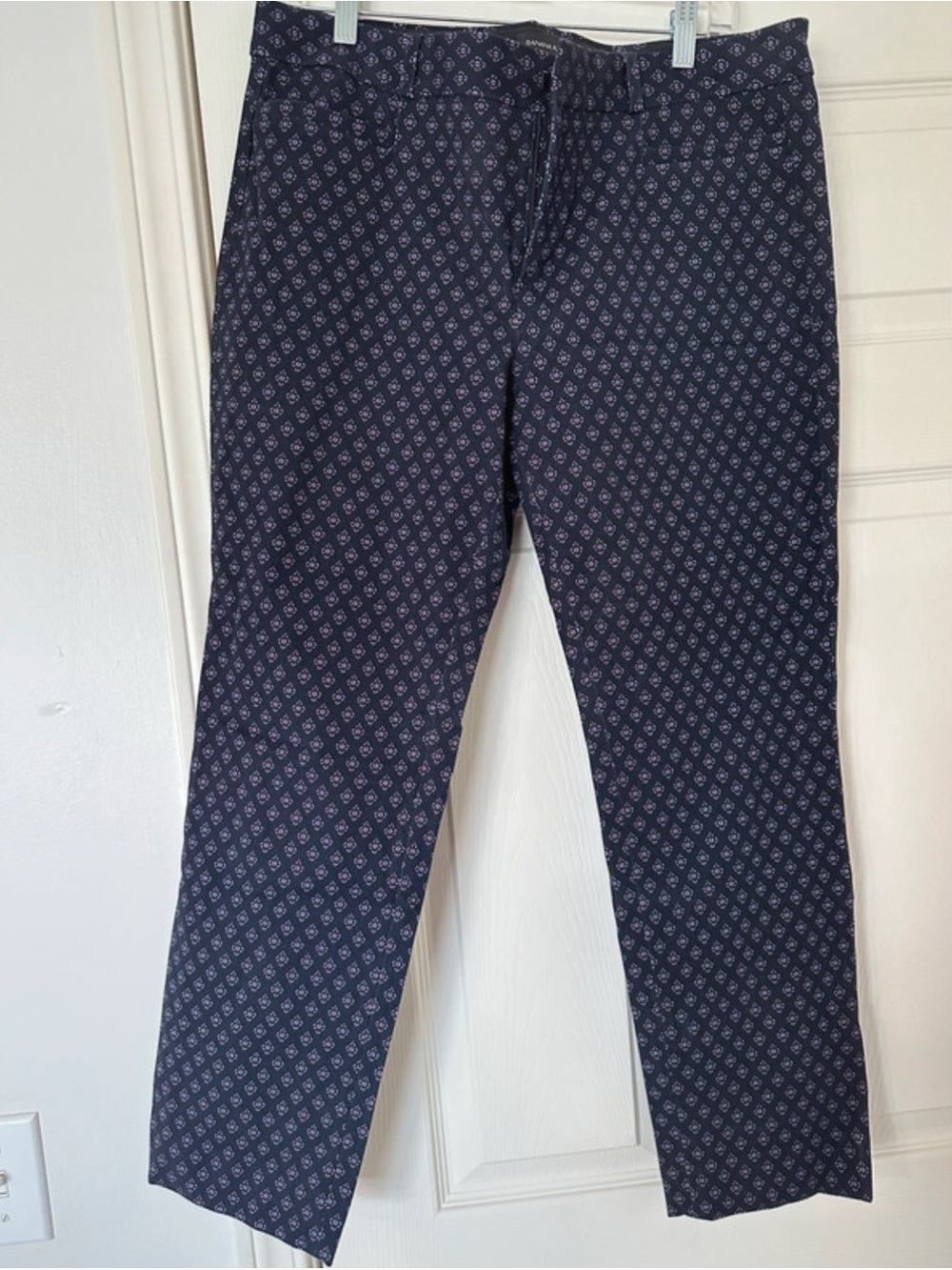 Banana Republic Navy Printed Casual Pants - Classic Comfort